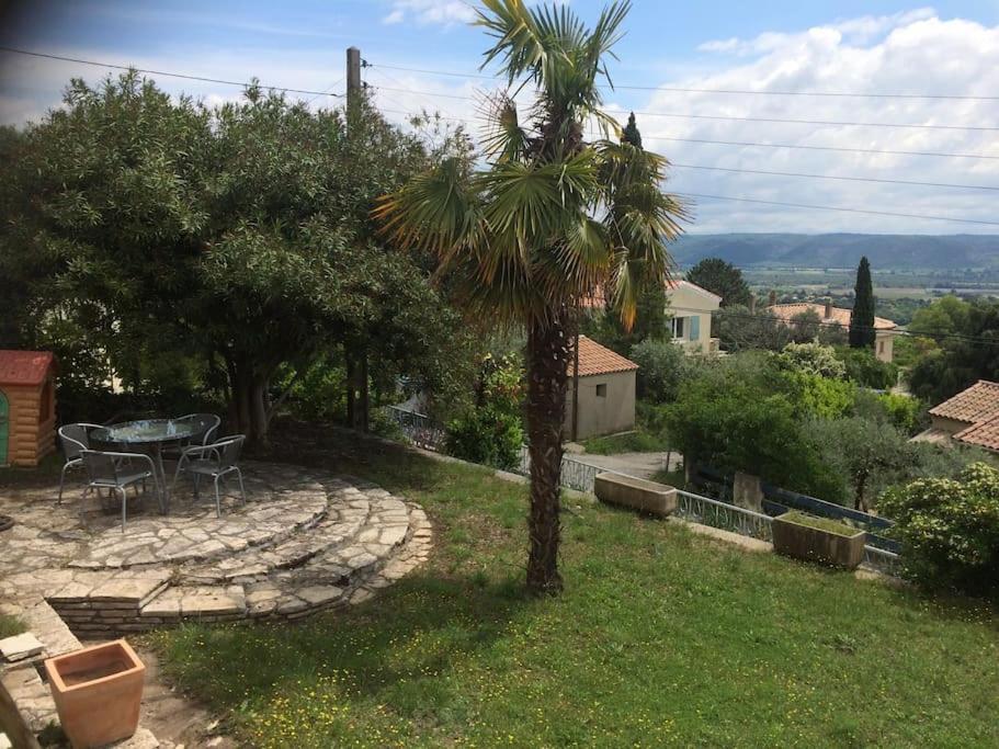 Appartement Sur La Colline Avec Acces Piscine Volx Esterno foto