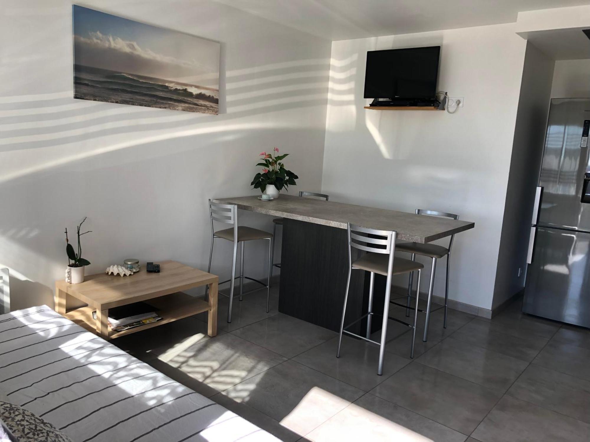 Appartement Sur La Colline Avec Acces Piscine Volx Esterno foto